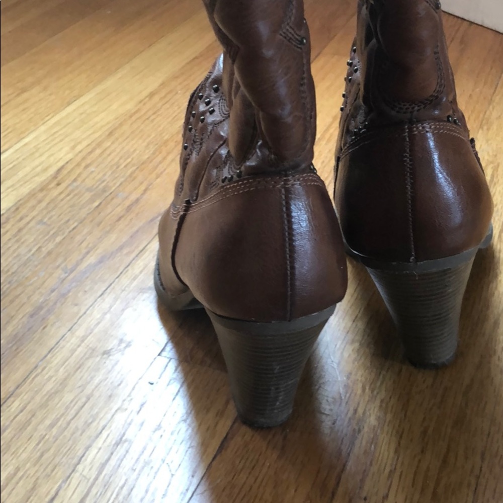 Size 9 Target Cowboy Boots 👢 - Picture 4 of 6